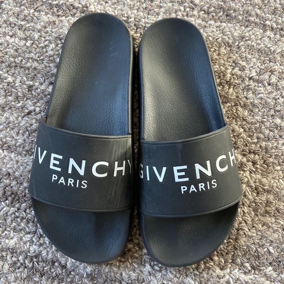 Givenchy Shoes - Givenchy Slides Black